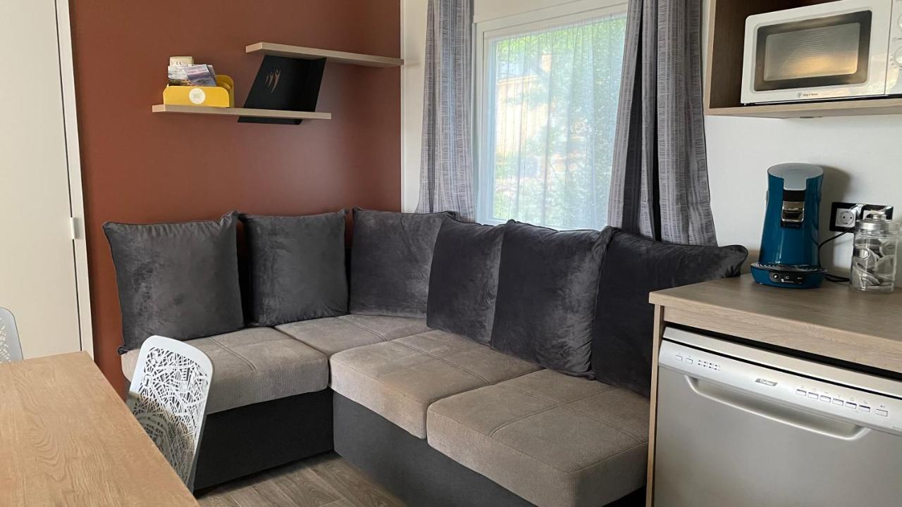 Bungalow Les Ruffes Du Salagou Clermont-l'Herault Luaran gambar